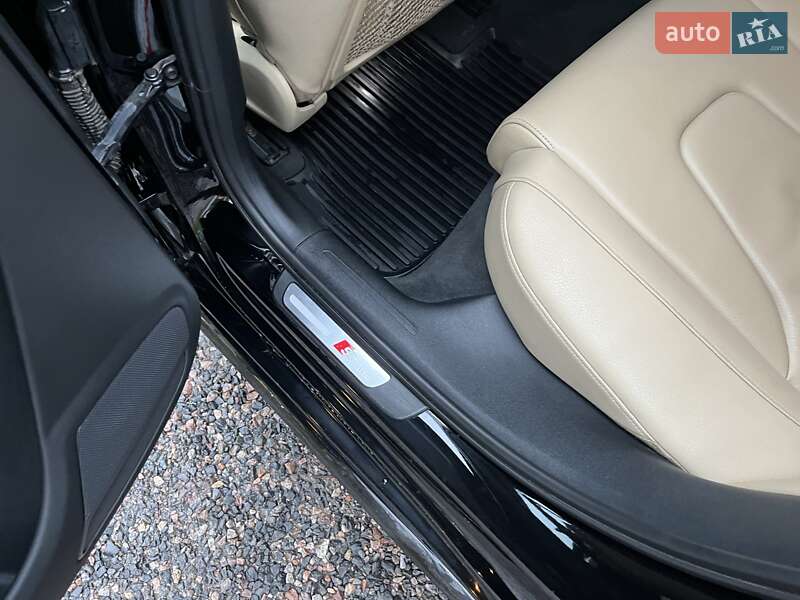 Седан Audi A4 2015 в Черкасах