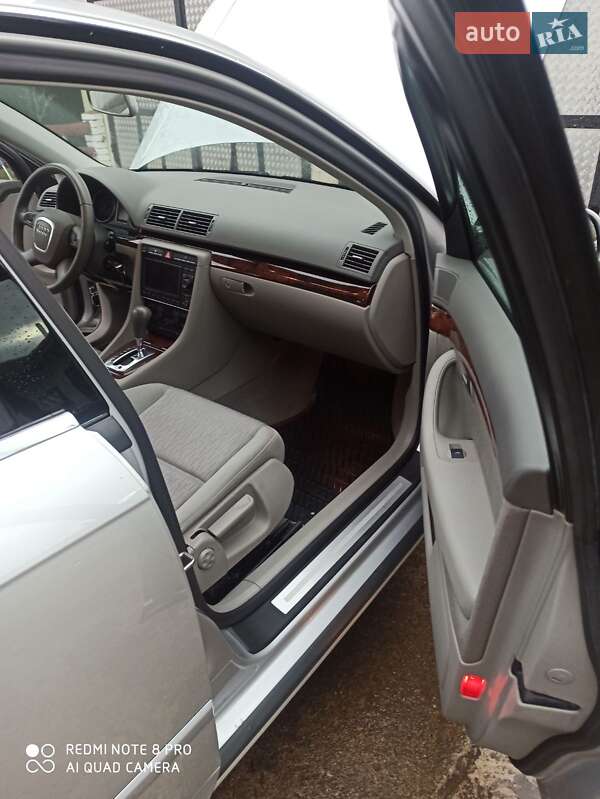 Седан Audi A4 2007 в Вижнице