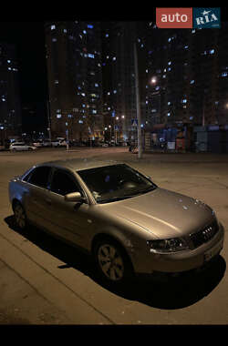 Седан Audi A4 2003 в Киеве