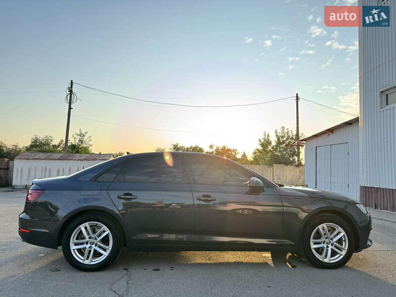 Седан Audi A4 2016 в Днепре фото 10 Седан Audi A4 2016 в Днепре
