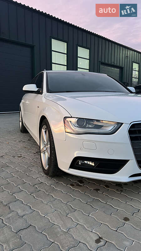 Універсал Audi A4 2014 в Калуші