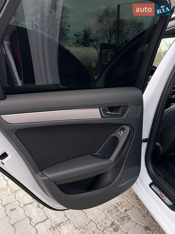 Універсал Audi A4 2014 в Калуші