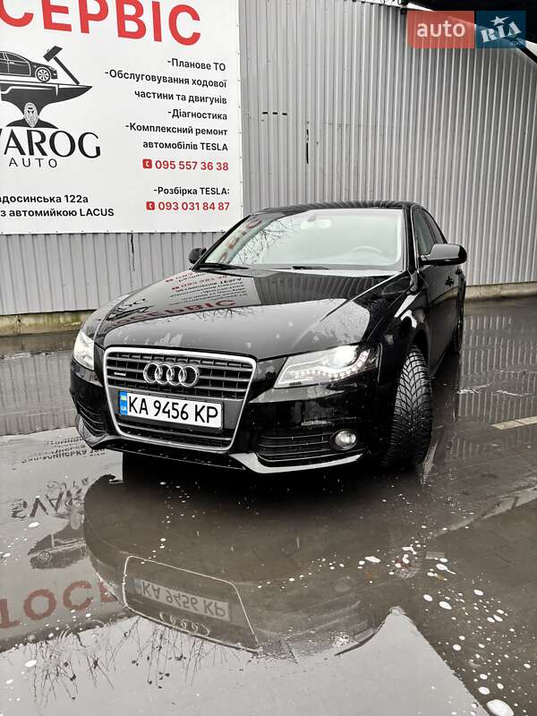 Седан Audi A4 2011 в Киеве