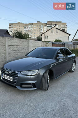 Седан Audi A4 2018 в Виннице