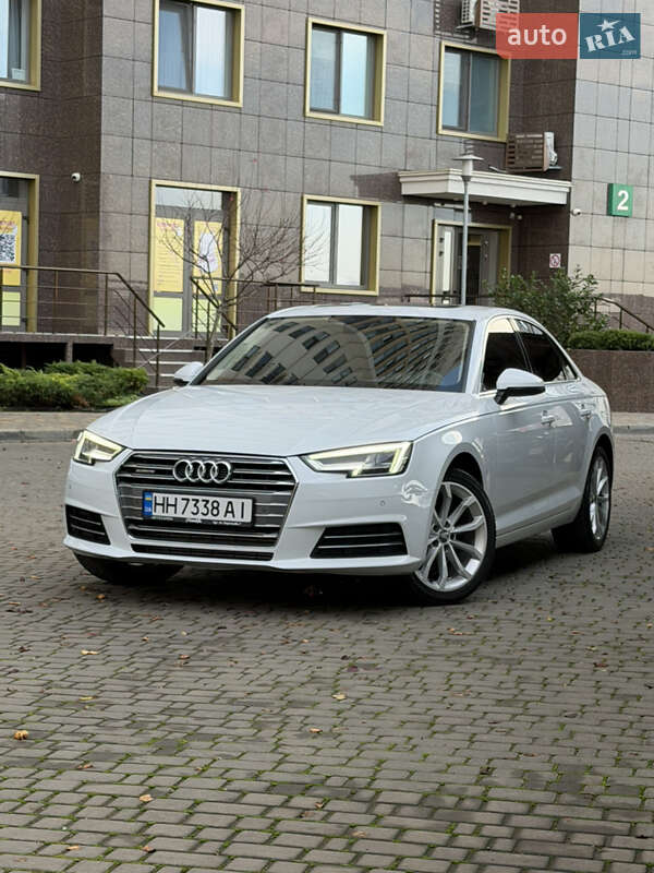 Седан Audi A4 2019 в Одессе