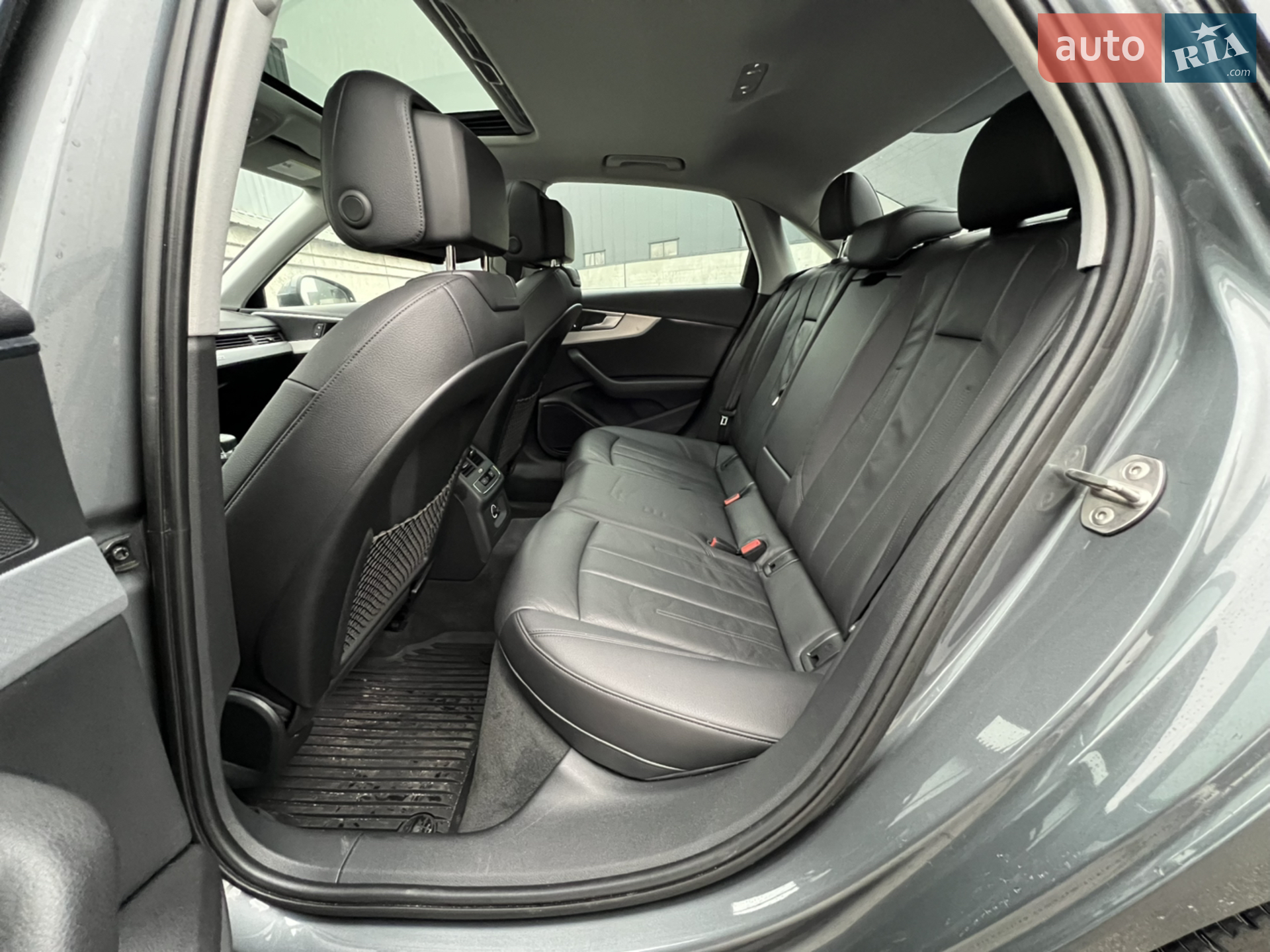 2016 Audi A4 - мініатюра 26