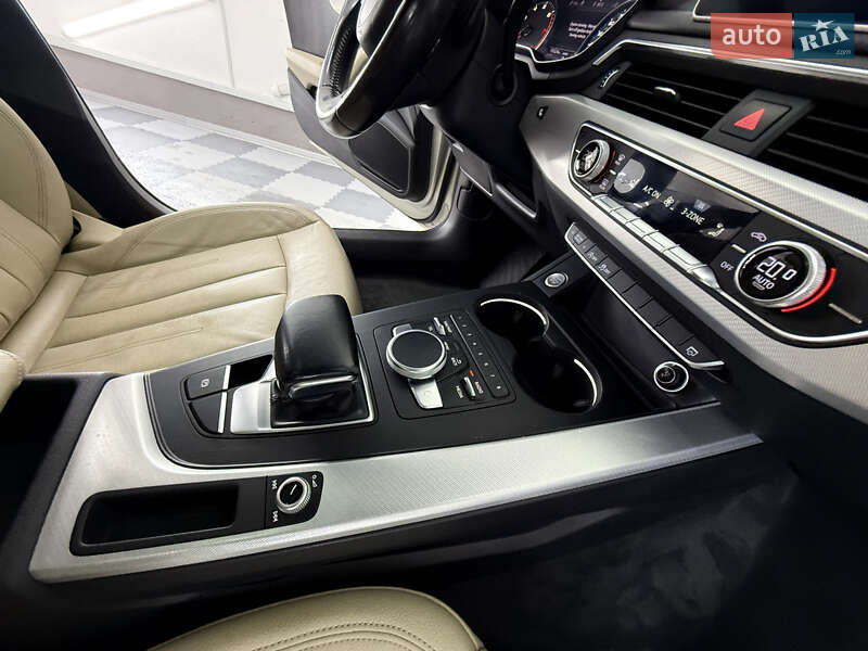 Седан Audi A4 2017 в Трускавці