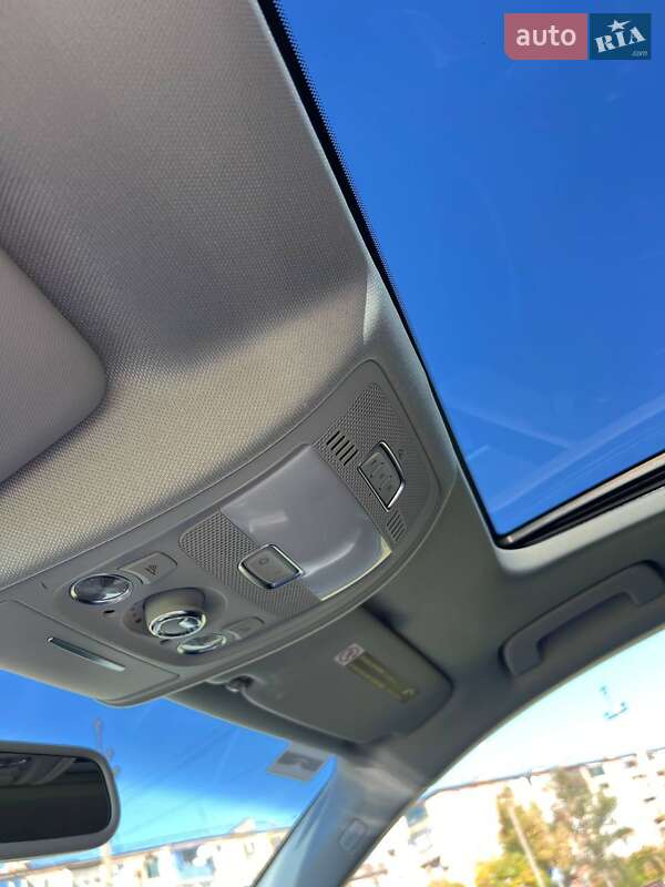 Седан Audi A4 2015 в Одесі