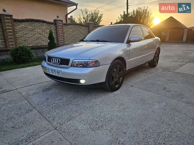 Седан Audi A4 2000 в Чернівцях