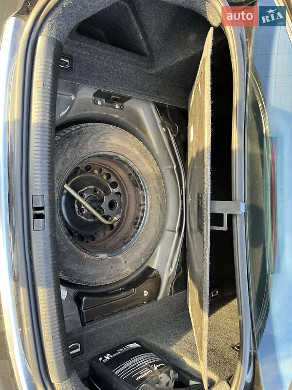 Седан Audi A4 2003 в Калинівці