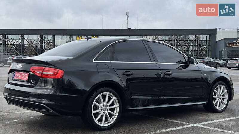 Седан Audi A4 2014 в Киеве