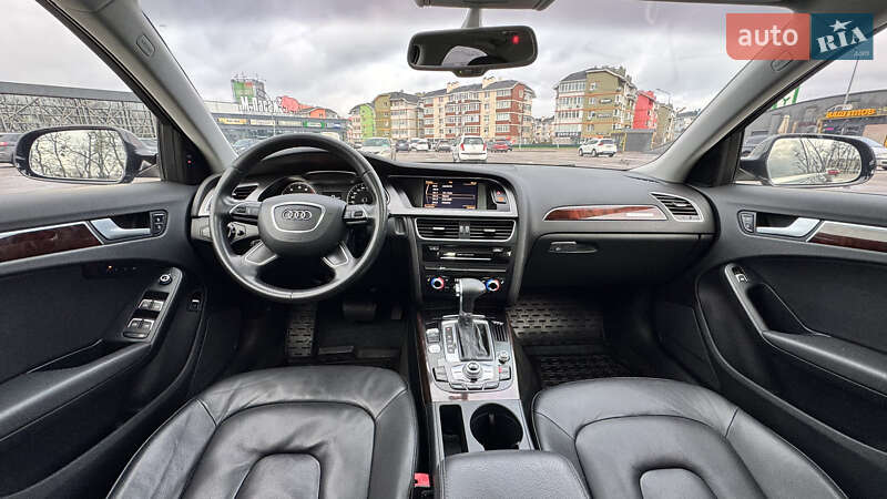 Седан Audi A4 2014 в Киеве