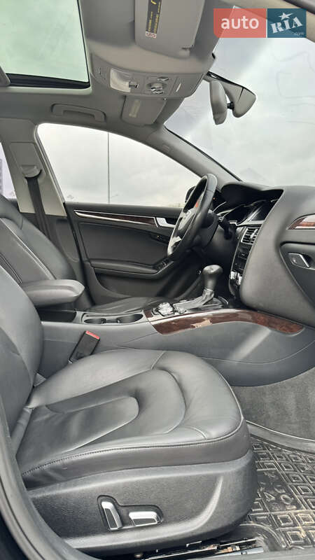 Седан Audi A4 2014 в Киеве