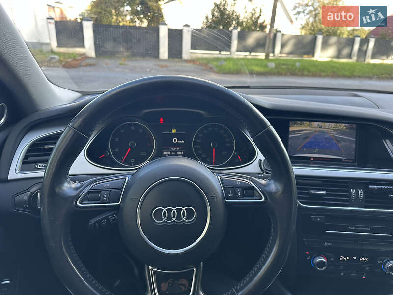 Седан Audi A4 2015 в Виннице