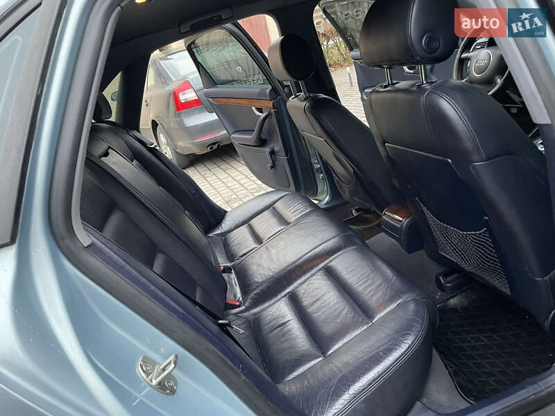 Седан Audi A4 2002 в Львові