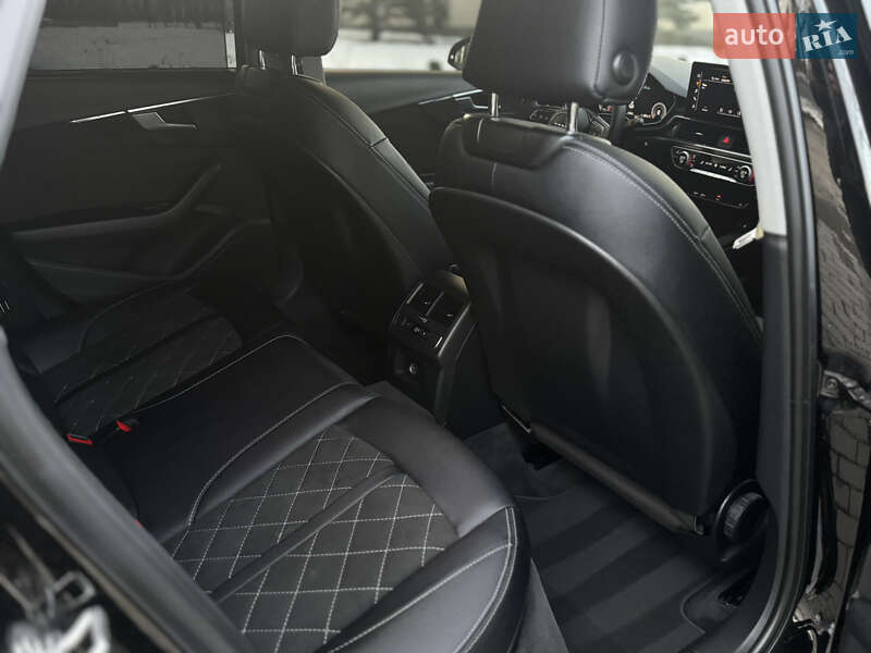Універсал Audi A4 2021 в Трускавці