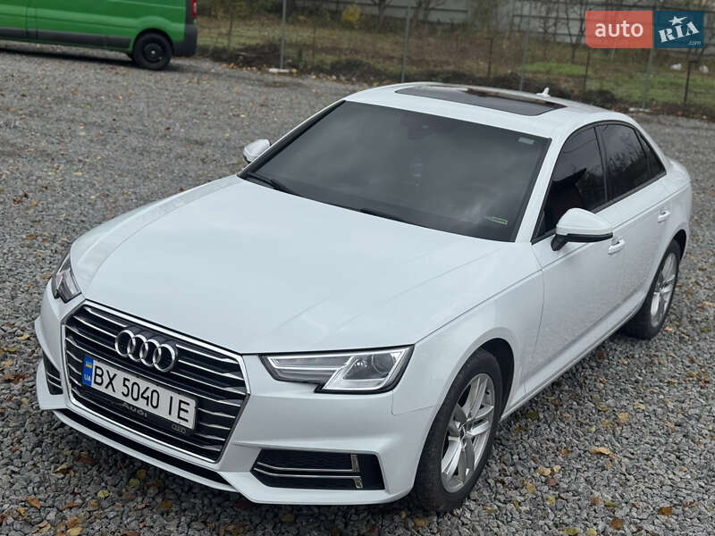 Седан Audi A4 2016 в Хмельницком