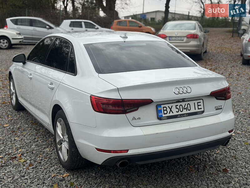 Седан Audi A4 2016 в Хмельницком