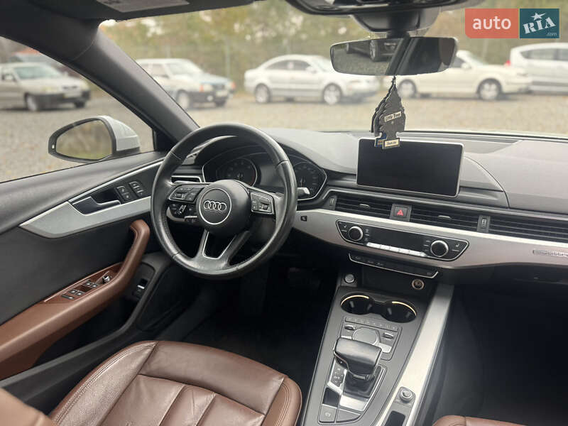 Седан Audi A4 2016 в Хмельницком