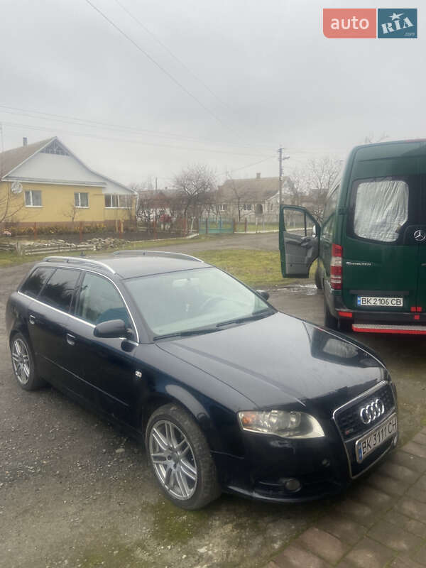 Седан Audi A4 2005 в Корце