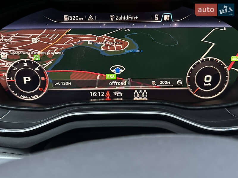 Седан Audi A4 2018 в Мукачево