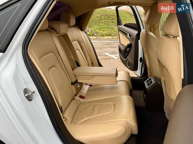 Седан Audi A4 2015 в Києві фото 26 Седан Audi A4 2015 в Києві