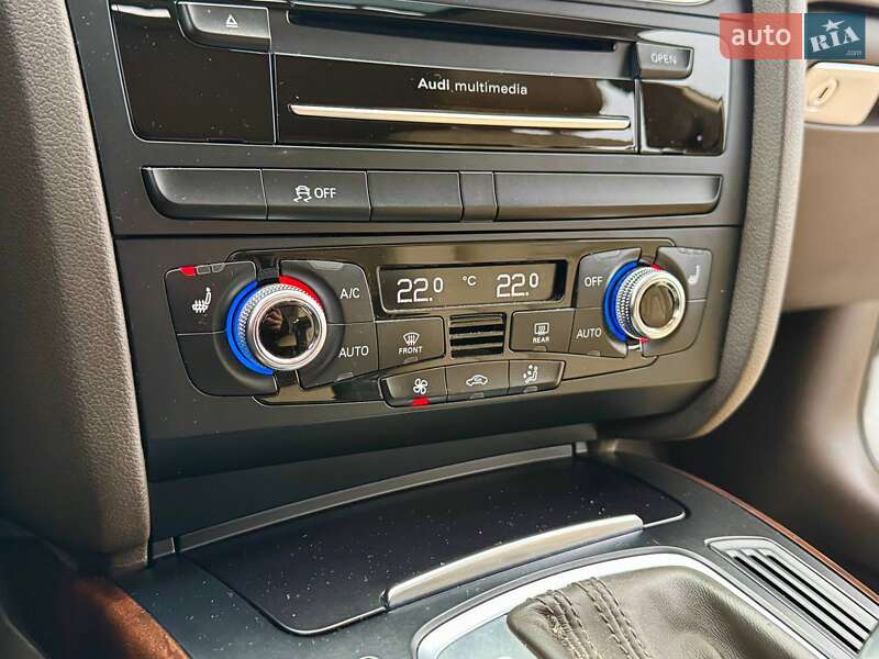 Седан Audi A4 2015 в Києві фото 31 Седан Audi A4 2015 в Києві