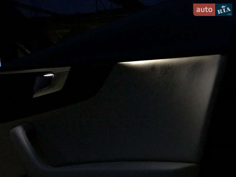 Седан Audi A4 2016 в Тернополі