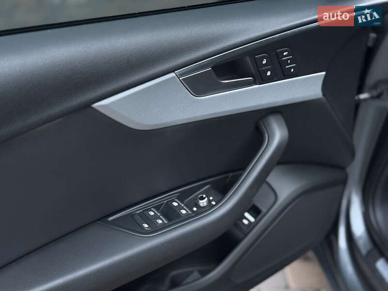 Седан Audi A4 2016 в Киеве фото 15 Седан Audi A4 2016 в Киеве