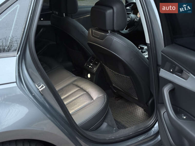 Седан Audi A4 2016 в Киеве фото 22 Седан Audi A4 2016 в Киеве