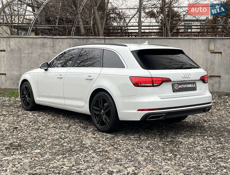 Универсал Audi A4 2018 в Киеве