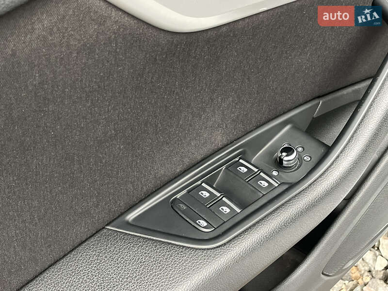 Универсал Audi A4 2018 в Киеве