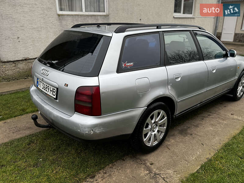 Универсал Audi A4 1997 в Снятине