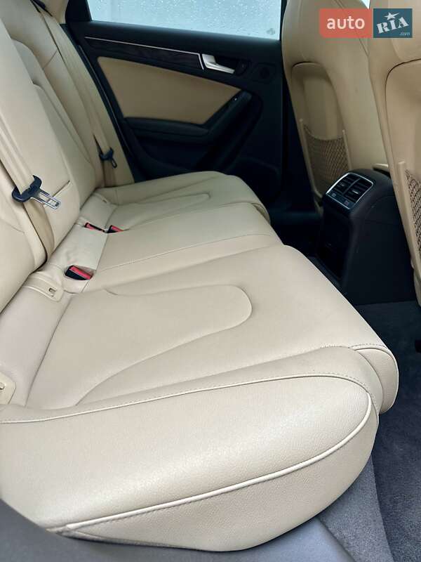 Седан Audi A4 2015 в Вінниці