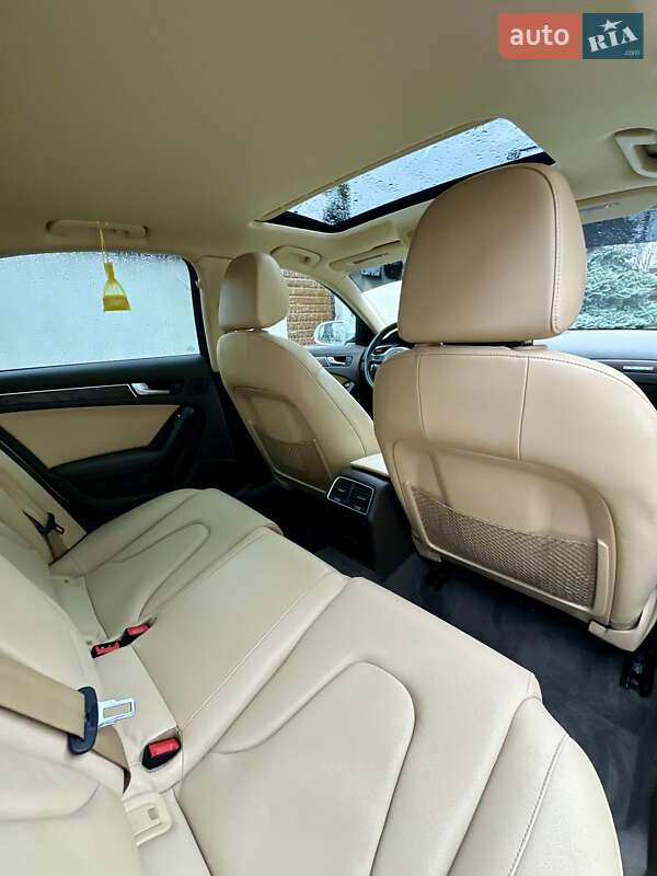 Седан Audi A4 2015 в Вінниці