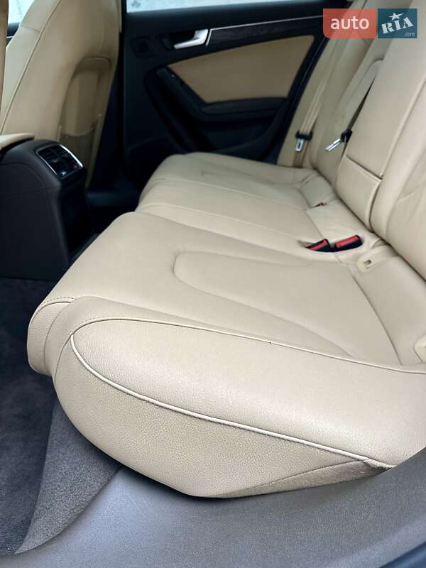 Седан Audi A4 2015 в Вінниці