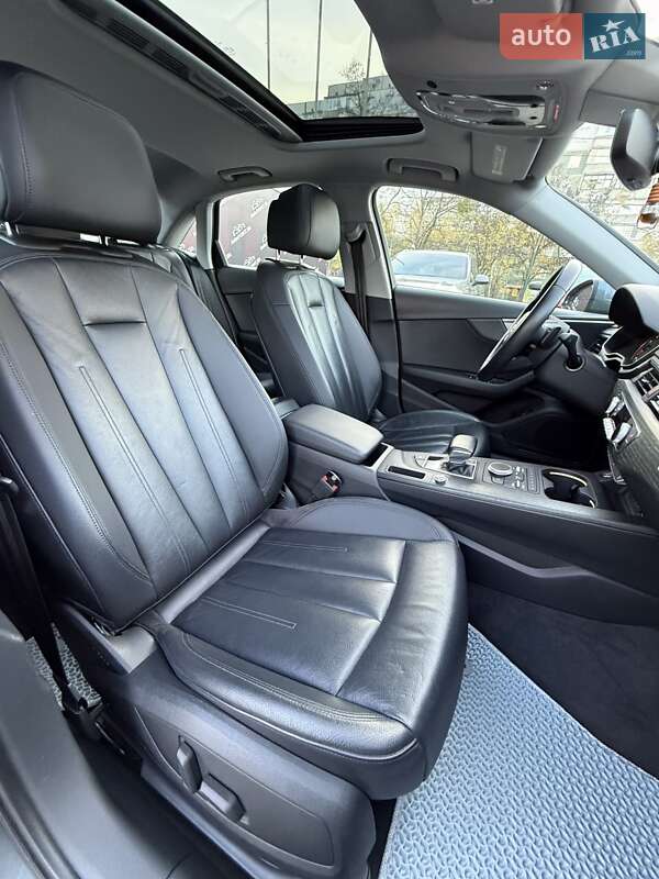 Седан Audi A4 2016 в Сумах