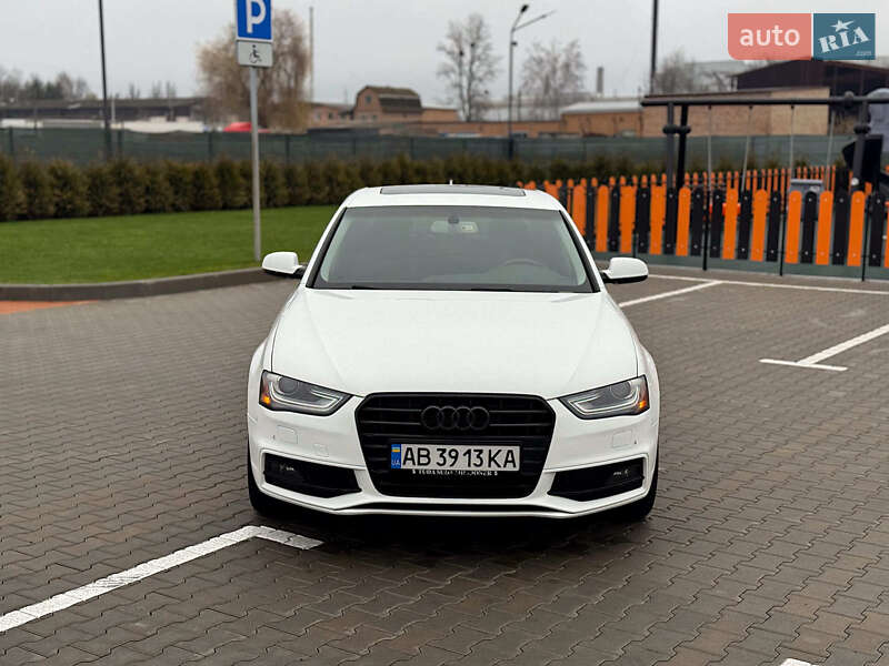 Седан Audi A4 2013 в Виннице