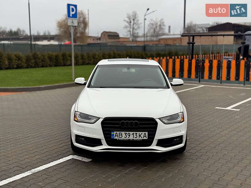 Седан Audi A4 2013 в Виннице