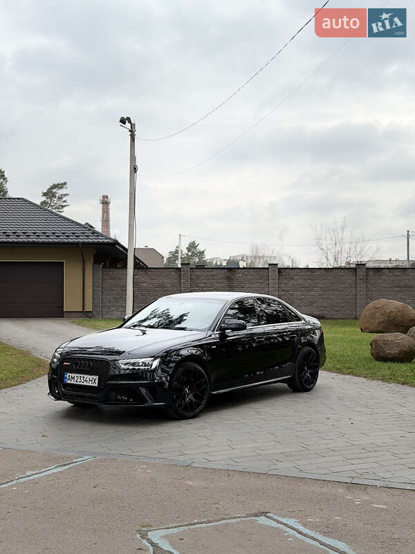 Седан Audi A4 2013 в Житомирі