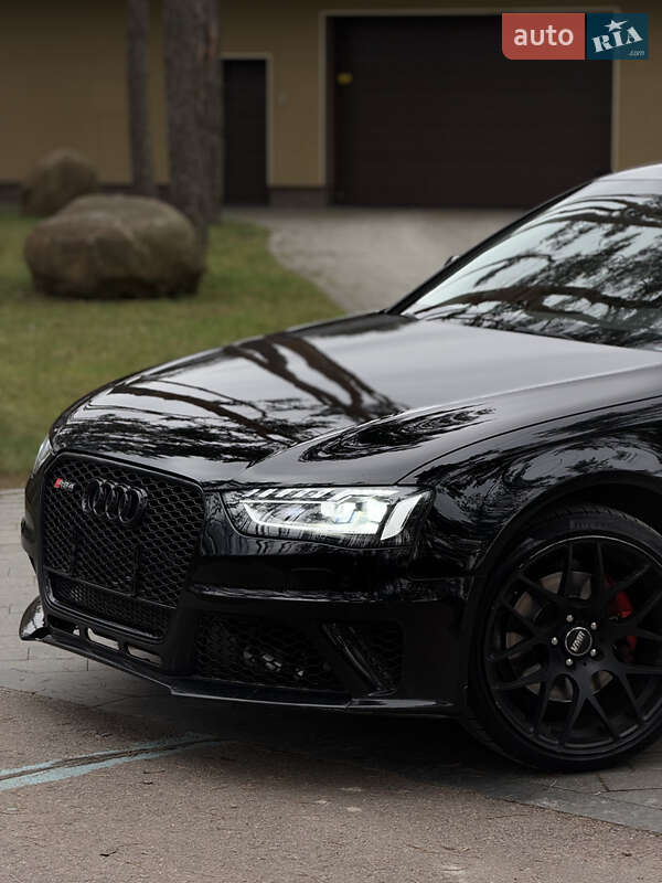 Седан Audi A4 2013 в Житомирі