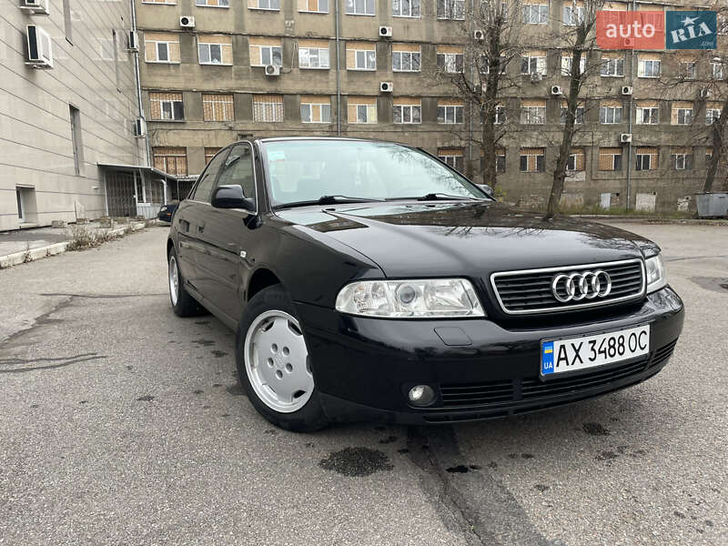 Audi A4 2000