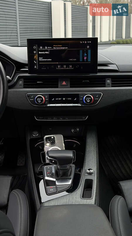 Седан Audi A4 2020 в Полтаві