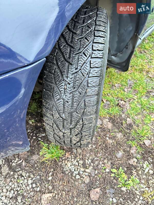 Универсал Audi A4 1996 в Киеве