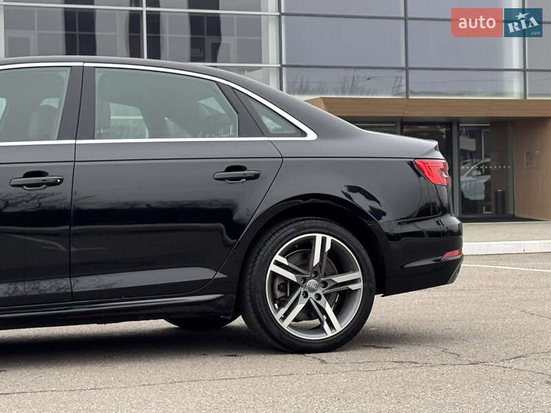 Седан Audi A4 2016 в Полтаві фото 35 Седан Audi A4 2016 в Полтаві