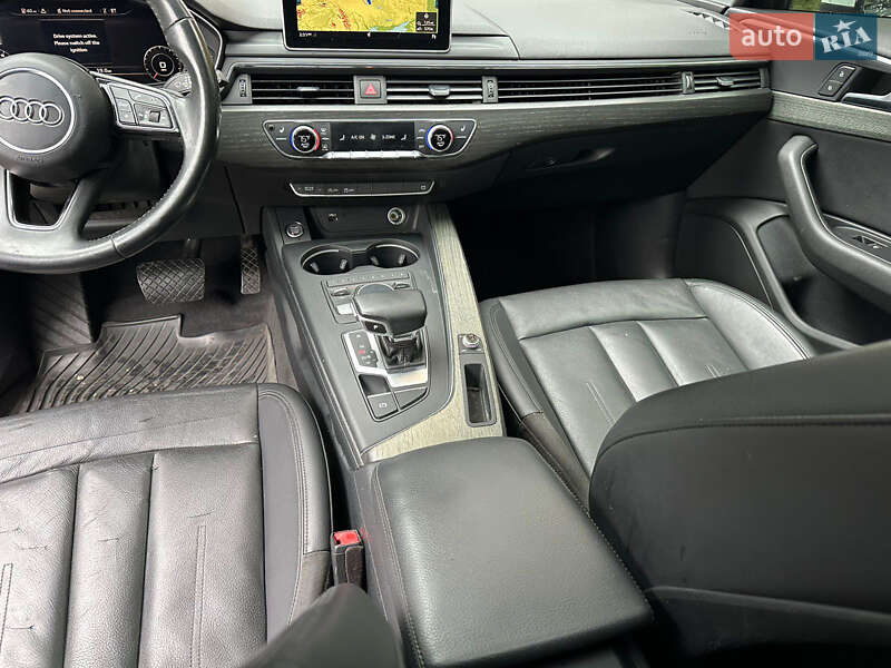 Седан Audi A4 2018 в Киеве