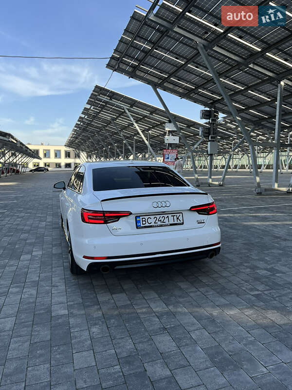 Седан Audi A4 2017 в Львове