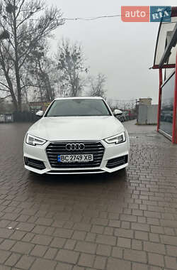 Седан Audi A4 2017 в Львове