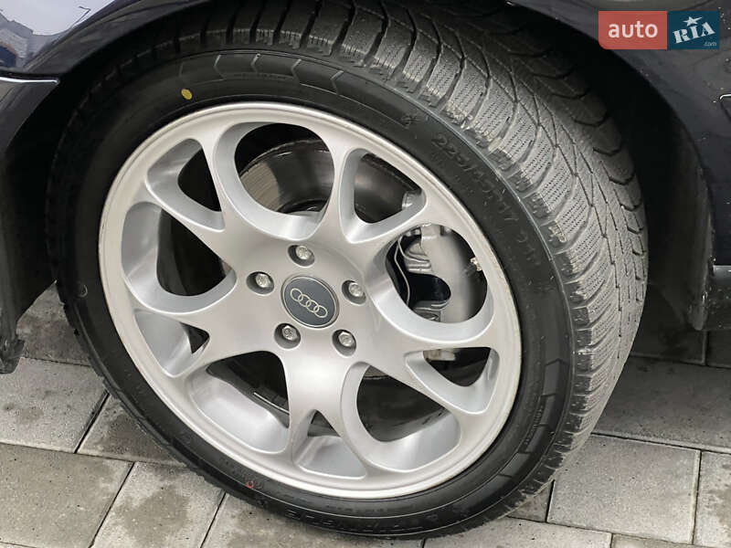 Универсал Audi A4 2000 в Луцке
