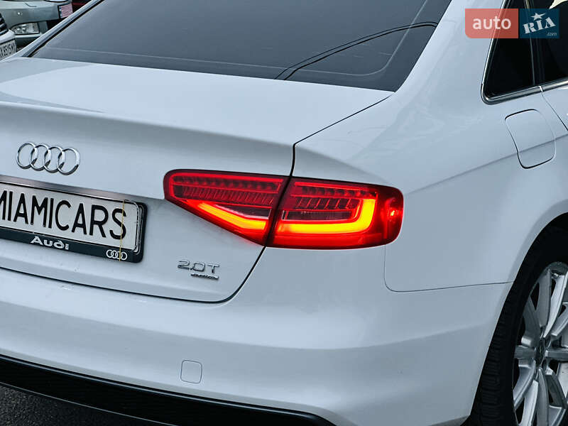 Седан Audi A4 2013 в Харкові